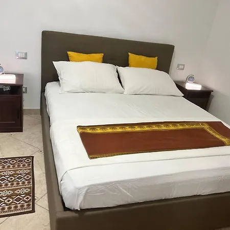 Attico Con Terrazzo Fibi *