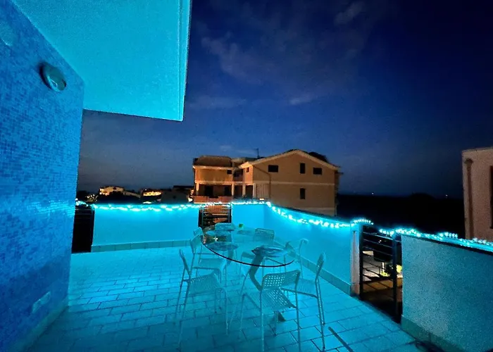 Attico Con Terrazzo Fibi *