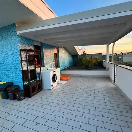 Attico Con Terrazzo Fibi Apartment *